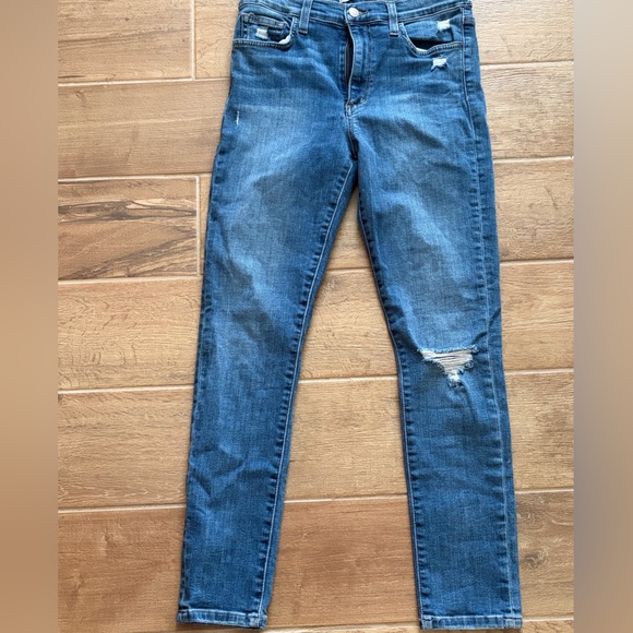 Joe's Jeans Denim - Joes Jeans distressed Size 28